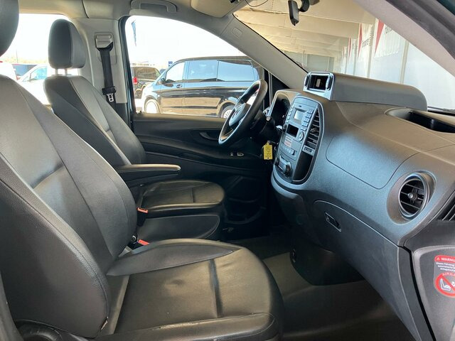 MERCEDES-BENZ Vito 116 TourerPro,lang,Allrad,8Sitzer,Automatik - Potniški kombi: slika 4 MERCEDES-BENZ Vito 116 TourerPro,lang,Allrad,8Sitzer,Automatik - Potniški kombi: slika 4