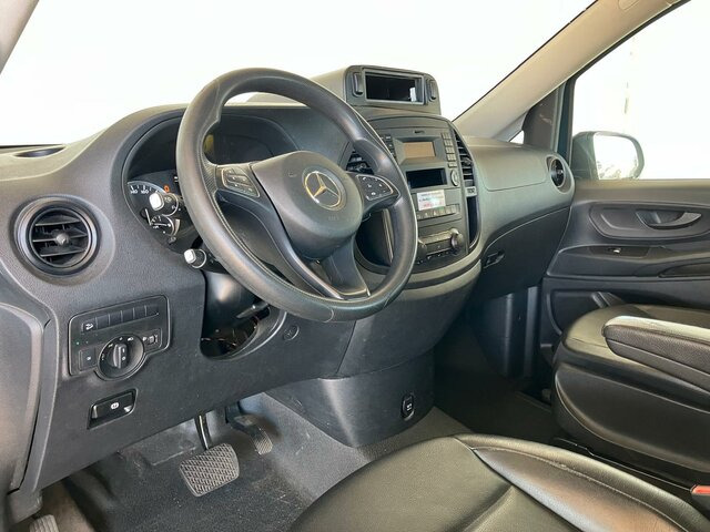 MERCEDES-BENZ Vito 116 TourerPro,lang,Allrad,8Sitzer,Automatik - Potniški kombi: slika 5 MERCEDES-BENZ Vito 116 TourerPro,lang,Allrad,8Sitzer,Automatik - Potniški kombi: slika 5