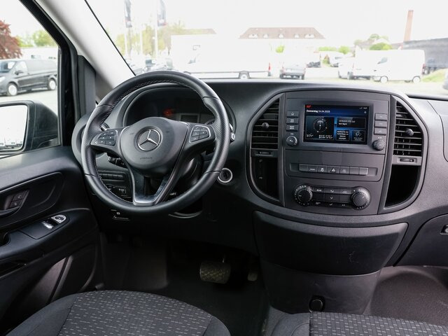 MERCEDES-BENZ Vito 116TourerPro ,Extralang,2xKlima,Kamera,AHK - Potniški kombi: slika 5 MERCEDES-BENZ Vito 116TourerPro ,Extralang,2xKlima,Kamera,AHK - Potniški kombi: slika 5