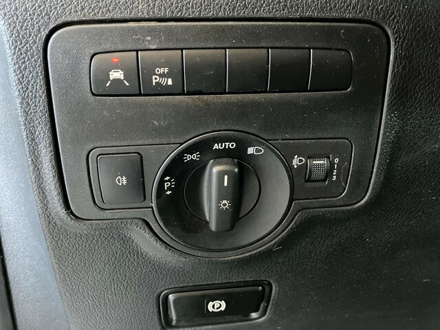 MERCEDES-BENZ Vito114 KA Kompakt ,Klima,Kamera,Tempomat - Mali kombi: slika 5 MERCEDES-BENZ Vito114 KA Kompakt ,Klima,Kamera,Tempomat - Mali kombi: slika 5