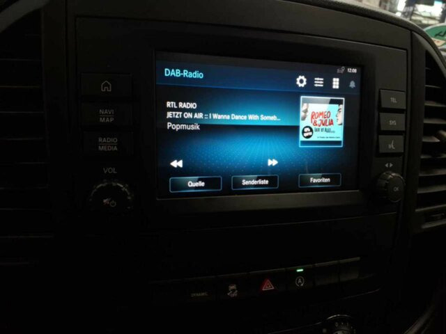 MERCEDES-BENZ Vito116CDI KA Extralang,Automatik,Klima,Kamera... - Mali kombi: slika 4 MERCEDES-BENZ Vito116CDI KA Extralang,Automatik,Klima,Kamera... - Mali kombi: slika 4