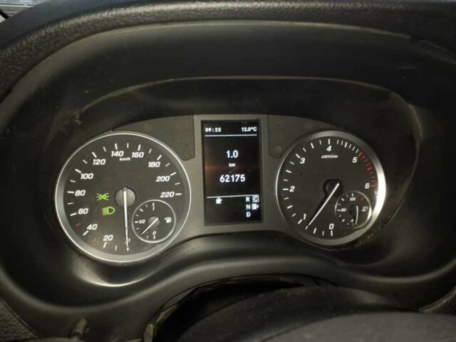 MERCEDES-BENZ Vito116CDI KA Extralang,Automatik,Klima,Kamera... - Mali kombi: slika 5 MERCEDES-BENZ Vito116CDI KA Extralang,Automatik,Klima,Kamera... - Mali kombi: slika 5