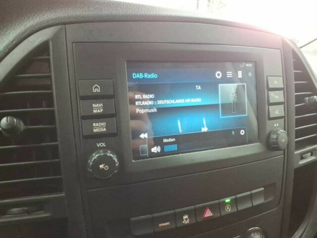 MERCEDES-BENZ Vito116CDI KA Extralang,Automatik,Klima,Kamera... - Mali kombi: slika 4 MERCEDES-BENZ Vito116CDI KA Extralang,Automatik,Klima,Kamera... - Mali kombi: slika 4