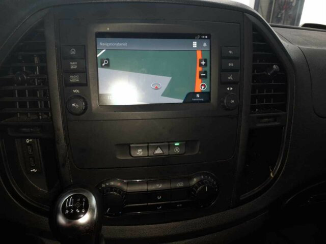 MERCEDES-BENZ Vito116CDI KA Extralang,Klima,Kamera,Tempomat - Mali kombi: slika 3 MERCEDES-BENZ Vito116CDI KA Extralang,Klima,Kamera,Tempomat - Mali kombi: slika 3