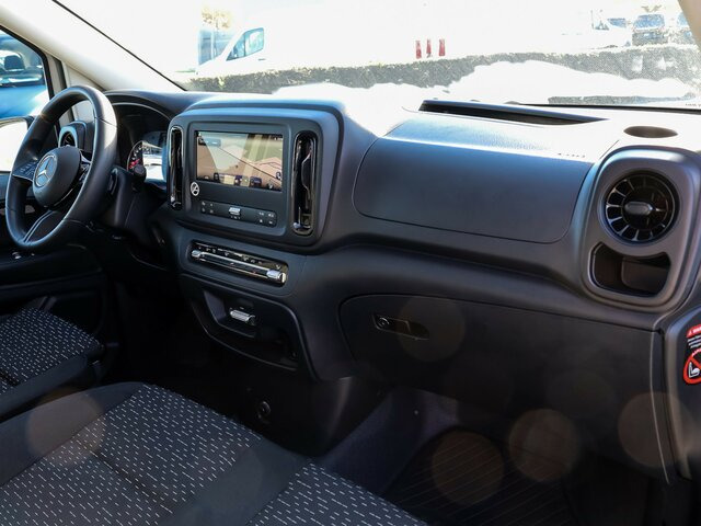 MERCEDES-BENZ Vito116CDI KA lang,Automatik,Kamera,Klima... - Mali kombi: slika 4 MERCEDES-BENZ Vito116CDI KA lang,Automatik,Kamera,Klima... - Mali kombi: slika 4