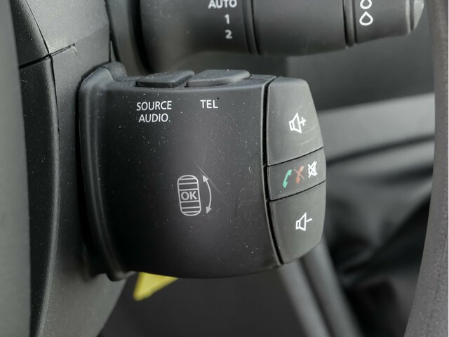 RENAULT Master Pritsche L4,3,5To,4200mm Ladefläche - Dostavno vozilo s kesonom: slika 4 RENAULT Master Pritsche L4,3,5To,4200mm Ladefläche - Dostavno vozilo s kesonom: slika 4