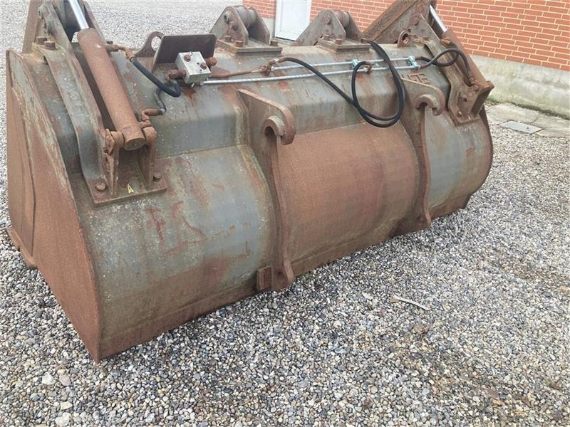 Kirk SILOSKOVL MED VOLVOBESLAG - Oprema za silos: slika 1 Kirk SILOSKOVL MED VOLVOBESLAG - Oprema za silos: slika 1