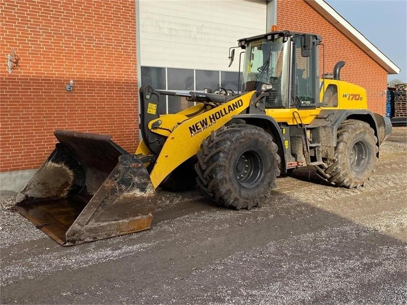 New Holland W170D - Kolesni nakladalec: slika 4 New Holland W170D - Kolesni nakladalec: slika 4