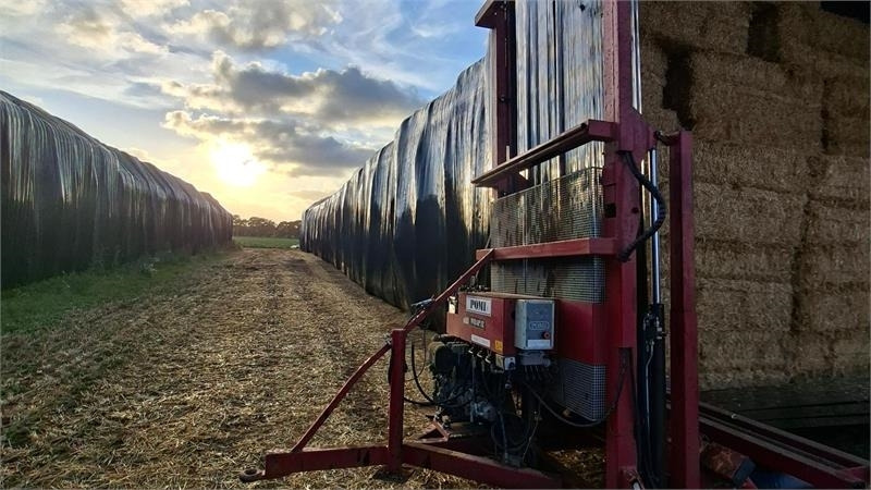 Pomi WRAP 12 - Ovijalnik za bale: slika 1 Pomi WRAP 12 - Ovijalnik za bale: slika 1