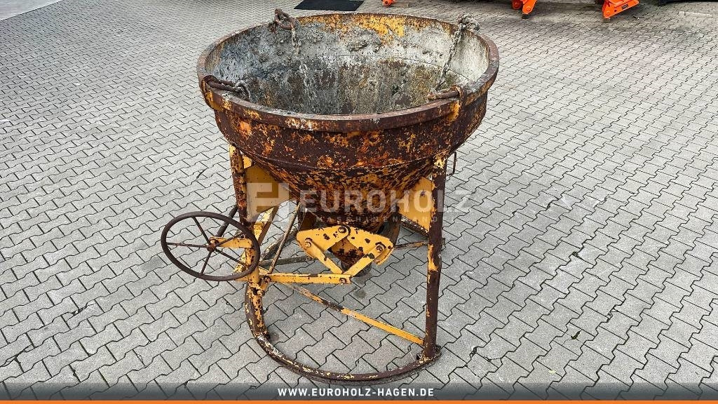 Betonsilo Krankübel Betonbombe 750 l 1016 H - Silos za cement: slika 5 Betonsilo Krankübel Betonbombe 750 l 1016 H - Silos za cement: slika 5