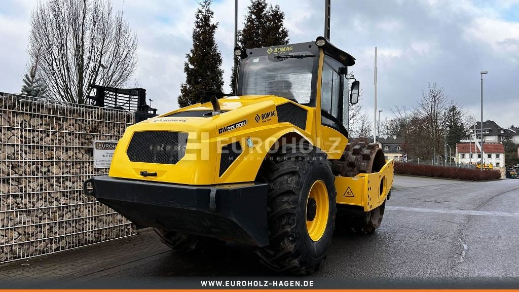 Bomag Stachelwalze BW 213 PDH-5, Schnellgang, Walzenzug - Kompaktor: slika 2 Bomag Stachelwalze BW 213 PDH-5, Schnellgang, Walzenzug - Kompaktor: slika 2