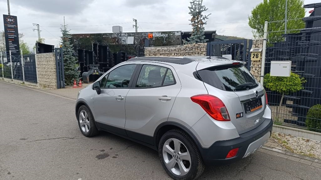 Opel Mokka 1.7 CDTI, Klima, Allrad (4x4), Webasto - SUV: slika 4 Opel Mokka 1.7 CDTI, Klima, Allrad (4x4), Webasto - SUV: slika 4