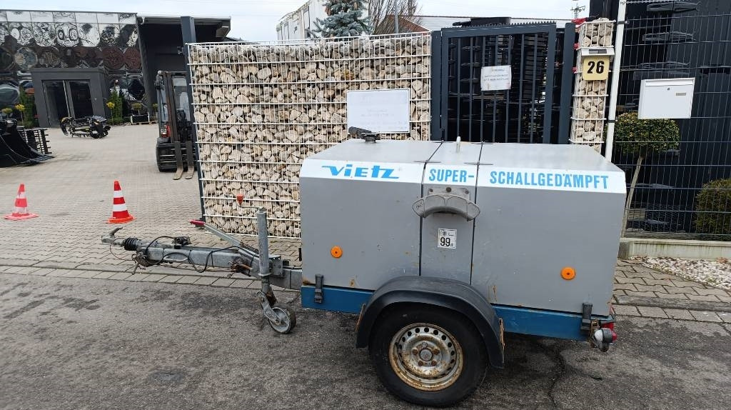 Vietz Baukompressor Arcobil 1, Stromaggregat Deutz-Motor - Zračni kompresor: slika 2 Vietz Baukompressor Arcobil 1, Stromaggregat Deutz-Motor - Zračni kompresor: slika 2