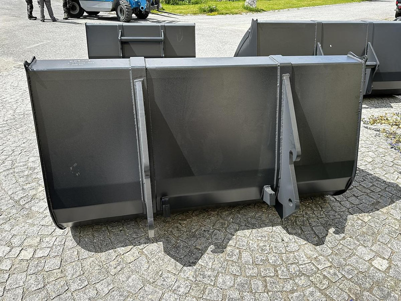 Big Volumenschaufel 200cm mit Liebherr 509 Aufnahme - Žlica: slika 3 Big Volumenschaufel 200cm mit Liebherr 509 Aufnahme - Žlica: slika 3