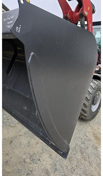 Big Volumenschaufel 240 cm passend zu JCB 520-50 Aufnahme - Žlica: slika 5 Big Volumenschaufel 240 cm passend zu JCB 520-50 Aufnahme - Žlica: slika 5