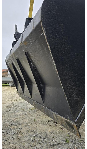 Big Volumenschaufel 250 cm mit Euro Aufnahme - Minibus, Potniški kombi: slika 5 Big Volumenschaufel 250 cm mit Euro Aufnahme - Minibus, Potniški kombi: slika 5