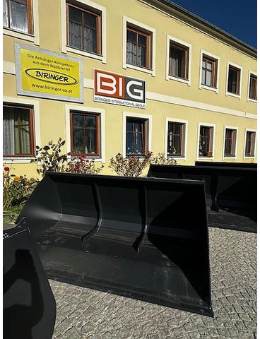 Big Volumenschaufel 250 cm mit Merlo ZM2 Aufnahme - Žlica: slika 1 Big Volumenschaufel 250 cm mit Merlo ZM2 Aufnahme - Žlica: slika 1