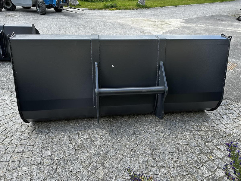 Big Volumenschaufel 250cm mit Manitou Aufnahme - Žlica: slika 3 Big Volumenschaufel 250cm mit Manitou Aufnahme - Žlica: slika 3