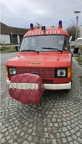 Ford Transit Feuerwehrauto - Dostavno vozilo: slika 3 Ford Transit Feuerwehrauto - Dostavno vozilo: slika 3
