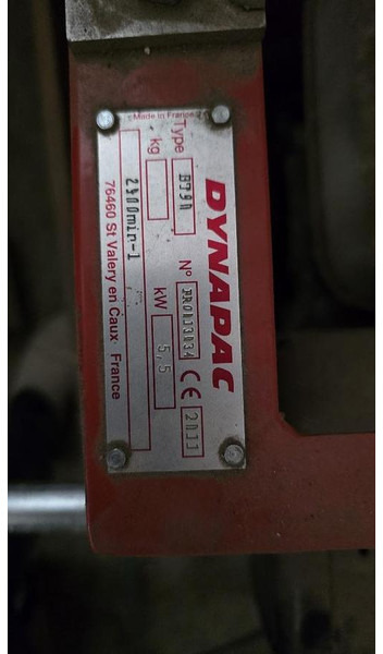 Dynapac BT90 Motorblock / Vibrationsantrieb - Motor: slika 5 Dynapac BT90 Motorblock / Vibrationsantrieb - Motor: slika 5