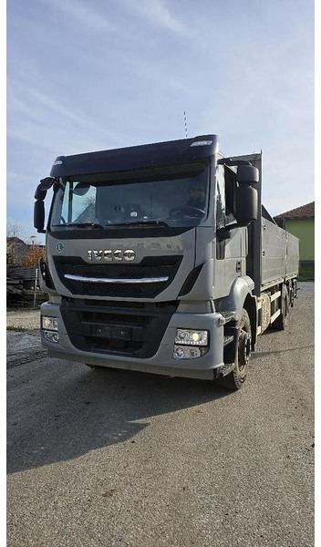 Iveco Stralis 6x2 Baustoffpritsche mit Hiab 228-E5 Kran - Tovornjak z dvigalom: slika 2 Iveco Stralis 6x2 Baustoffpritsche mit Hiab 228-E5 Kran - Tovornjak z dvigalom: slika 2