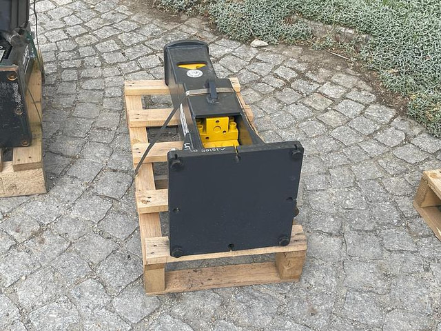 Mustang HM100 Hydraulikhammer - Hidravlično kladivo: slika 2 Mustang HM100 Hydraulikhammer - Hidravlično kladivo: slika 2