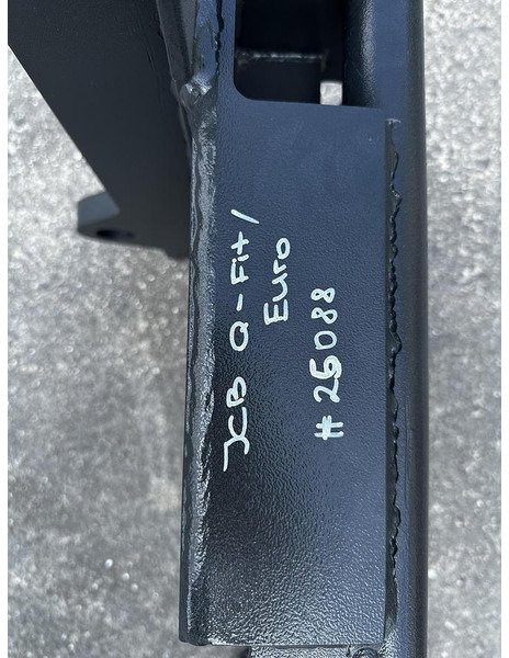 Big Adapter JCB Q-Fit passend zu Euro Aufnahme - Priključek: slika 4 Big Adapter JCB Q-Fit passend zu Euro Aufnahme - Priključek: slika 4
