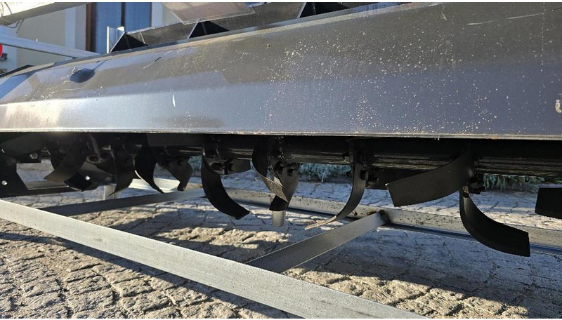 Wolverine Anbaufräse mit Bobcat 115cm Aufnahme TL-12-73 W - Priključek: slika 2 Wolverine Anbaufräse mit Bobcat 115cm Aufnahme TL-12-73 W - Priključek: slika 2