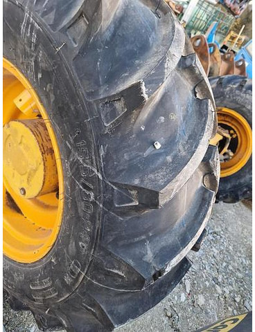 JCB Reifen Starmaxx 15.5/80-24 NEU - Rezervni deli: slika 2 JCB Reifen Starmaxx 15.5/80-24 NEU - Rezervni deli: slika 2