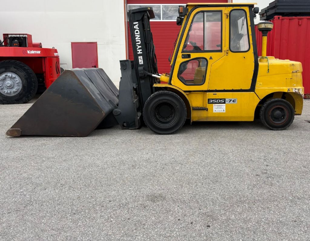 Hyundai 45DS-7E - Diesel viličar: slika 1 Hyundai 45DS-7E - Diesel viličar: slika 1