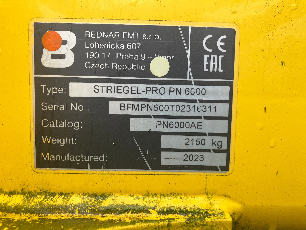 Bednar Striegel-Pro PN 6000 - Oprema za gnojenje: slika 2 Bednar Striegel-Pro PN 6000 - Oprema za gnojenje: slika 2