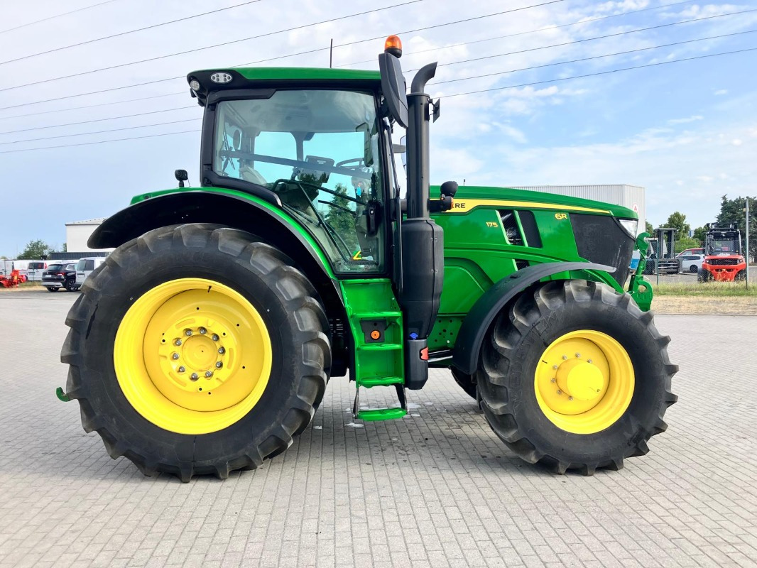 John Deere 6R 175 - Traktor: slika 5 John Deere 6R 175 - Traktor: slika 5