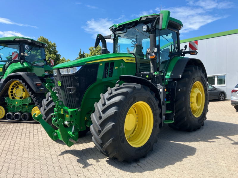 John Deere 7R310 mit PowerGard bis 02/27 - Traktor: slika 1 John Deere 7R310 mit PowerGard bis 02/27 - Traktor: slika 1