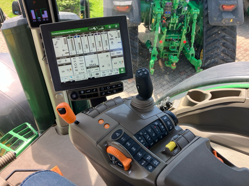 John Deere 7R310 mit PowerGard bis 02/27 - Traktor: slika 4 John Deere 7R310 mit PowerGard bis 02/27 - Traktor: slika 4
