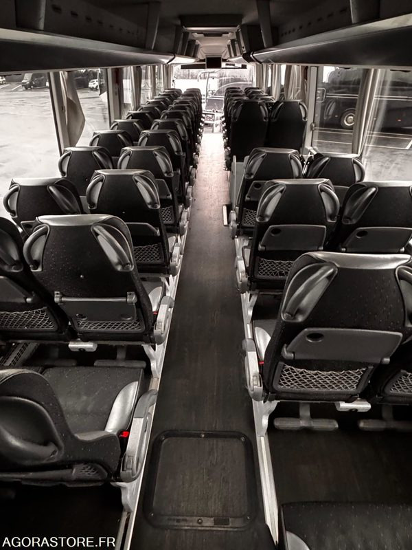 AUTOCAR MAN LIONS COACH R10 / 13M / 55+1+1+WC / 267 144KM - Potovalni avtobus: slika 4 AUTOCAR MAN LIONS COACH R10 / 13M / 55+1+1+WC / 267 144KM - Potovalni avtobus: slika 4