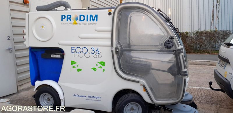 BALAYEUSE ELECTRIQUE ECO 36 - Vozilo za pometanje: slika 5 BALAYEUSE ELECTRIQUE ECO 36 - Vozilo za pometanje: slika 5