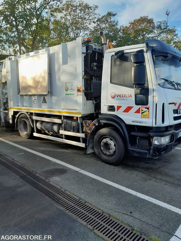 BOM 16T IVECO GNC NON ROULANT( 6042-66ICAM571X) - Smetarski tovornjak: slika 3 BOM 16T IVECO GNC NON ROULANT( 6042-66ICAM571X) - Smetarski tovornjak: slika 3