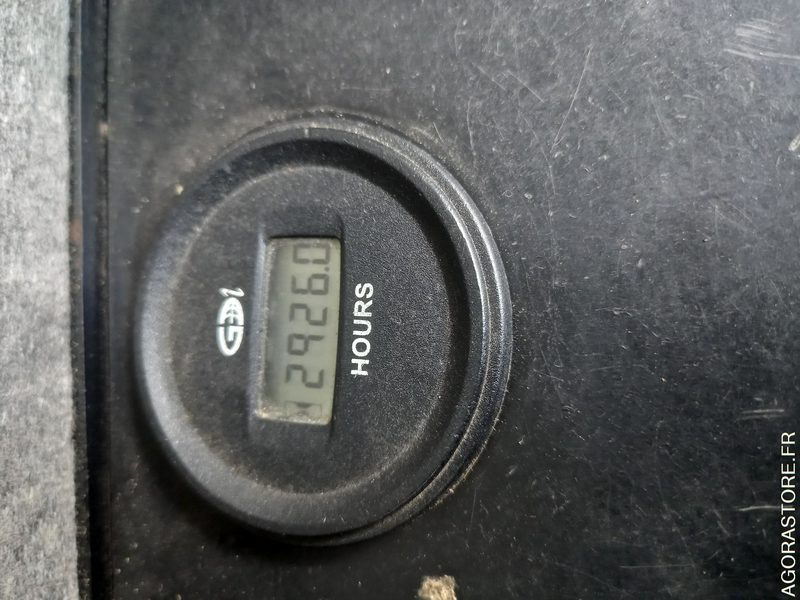 Balayeuse de voirie - Vozilo za pometanje: slika 1 Balayeuse de voirie - Vozilo za pometanje: slika 1