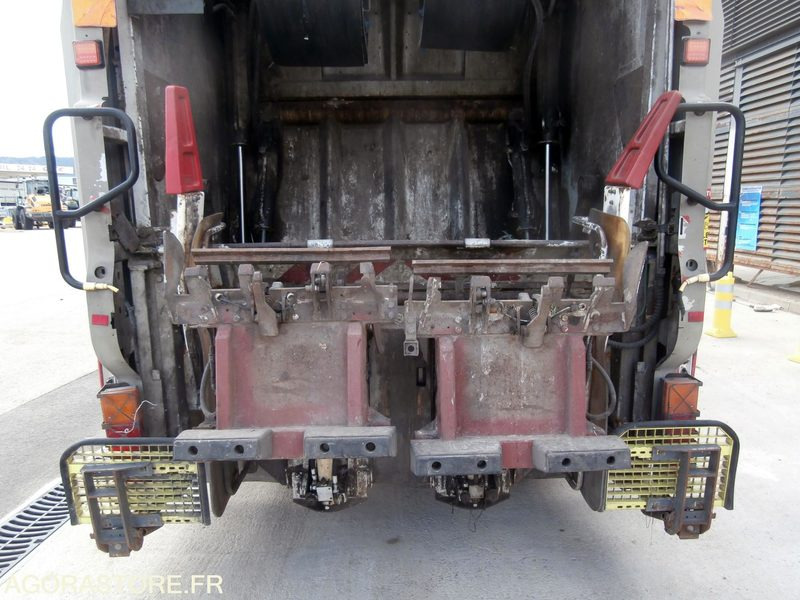 Benne Renault Premium 29HAB2 SEMAT - 2008 - 185600 kms - Smetarski tovornjak: slika 5 Benne Renault Premium 29HAB2 SEMAT - 2008 - 185600 kms - Smetarski tovornjak: slika 5