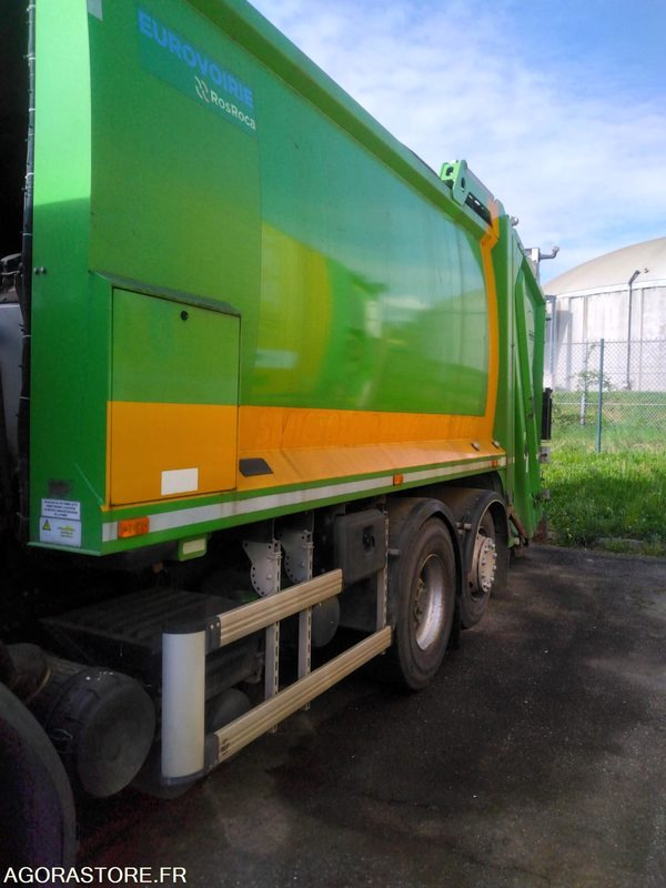 Benne à ordures ménagères Renault Eurovoirie Terberg - Smetarski tovornjak: slika 3 Benne à ordures ménagères Renault Eurovoirie Terberg - Smetarski tovornjak: slika 3