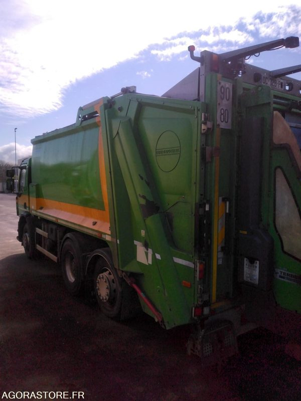 Benne à ordures ménagères Renault Eurovoirie Terberg - Smetarski tovornjak: slika 5 Benne à ordures ménagères Renault Eurovoirie Terberg - Smetarski tovornjak: slika 5