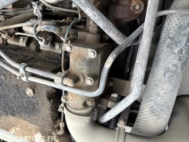 Tovornjak prekucnik CAMION BENNE (TRI-BENNE) RENAULT S120 MIDLINER 1991 221000 KM: slika 18 Tovornjak prekucnik CAMION BENNE (TRI-BENNE) RENAULT S120 MIDLINER 1991 221000 KM: slika 18