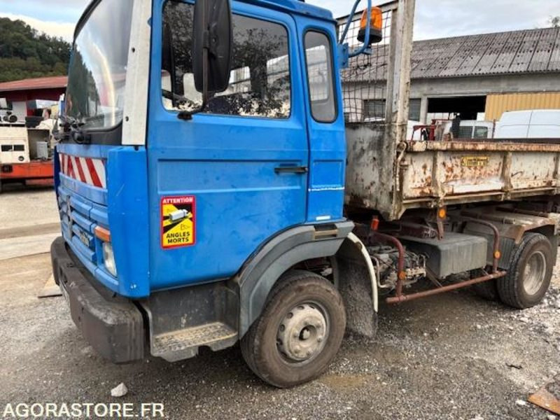 CAMION BENNE (TRI-BENNE) RENAULT S120 MIDLINER 1991 221000 KM - Tovornjak prekucnik: slika 2 CAMION BENNE (TRI-BENNE) RENAULT S120 MIDLINER 1991 221000 KM - Tovornjak prekucnik: slika 2