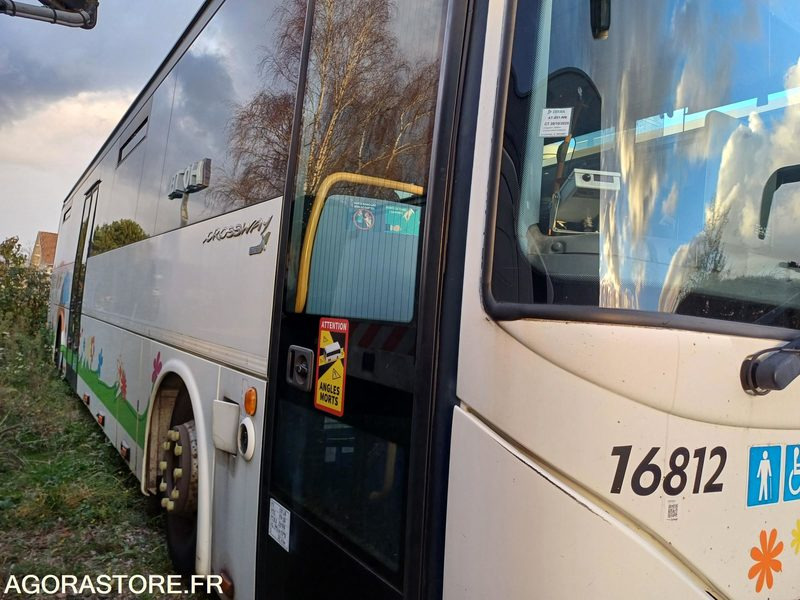 CAR IVECO CROSSWAY -N°16812 -MEC 2010 / 511000KM AT-851-NN - Šolski avtobus: slika 2 CAR IVECO CROSSWAY -N°16812 -MEC 2010 / 511000KM AT-851-NN - Šolski avtobus: slika 2