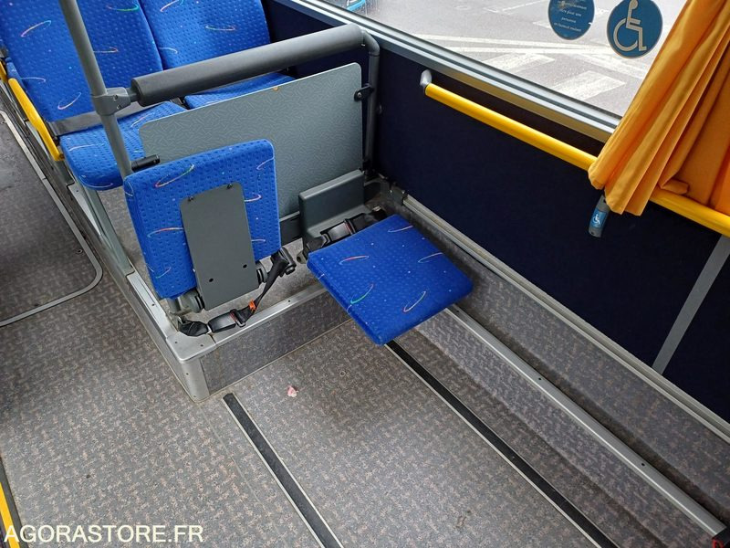 CAR MERCEDES INTOURO N° 11389 MEC 2010 / 400 000KM/ AJ-859-EH - Šolski avtobus: slika 3 CAR MERCEDES INTOURO N° 11389 MEC 2010 / 400 000KM/ AJ-859-EH - Šolski avtobus: slika 3