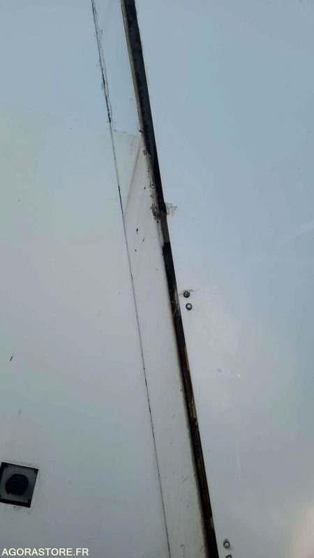 CG 622 LE - MERCEDES ECONIC 2633 - 2013 - 203000KM - Smetarski tovornjak: slika 3 CG 622 LE - MERCEDES ECONIC 2633 - 2013 - 203000KM - Smetarski tovornjak: slika 3