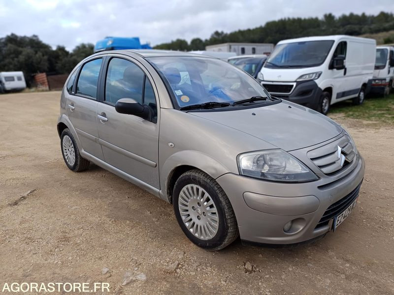 CITROËN C3 1.4 HDi Sensodrive 70ch Boîte automatique - 2006 - 175000kms - Avtomobil: slika 4 CITROËN C3 1.4 HDi Sensodrive 70ch Boîte automatique - 2006 - 175000kms - Avtomobil: slika 4