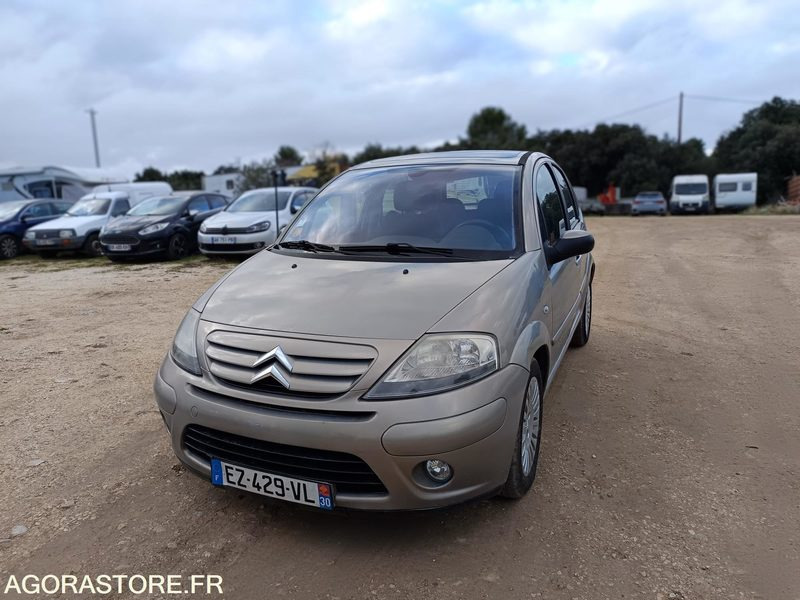 CITROËN C3 1.4 HDi Sensodrive 70ch Boîte automatique - 2006 - 175000kms - Avtomobil: slika 2 CITROËN C3 1.4 HDi Sensodrive 70ch Boîte automatique - 2006 - 175000kms - Avtomobil: slika 2