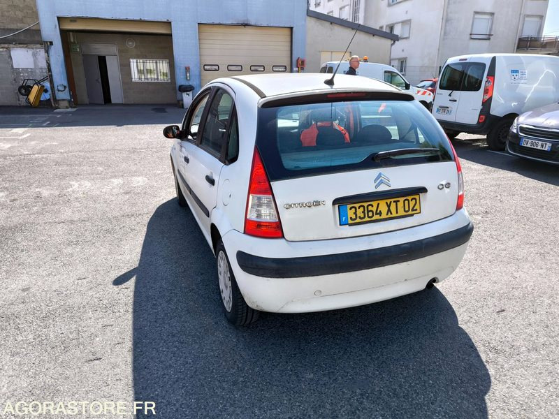 CITROEN C3 166786 kms 2006 - Avtomobil: slika 3 CITROEN C3 166786 kms 2006 - Avtomobil: slika 3