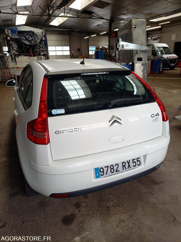 CITROEN C4 PACK AMBIANCE HDI92 - 2007 - Avtomobil: slika 5 CITROEN C4 PACK AMBIANCE HDI92 - 2007 - Avtomobil: slika 5